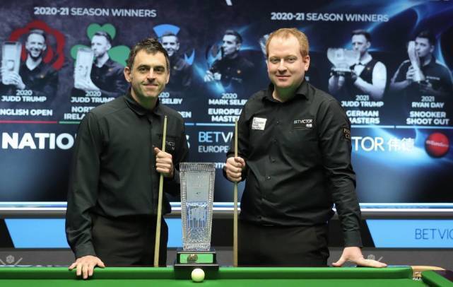 分档引巨大 分档引巨大